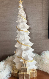 Classical Tree with Gifts 49.5cm